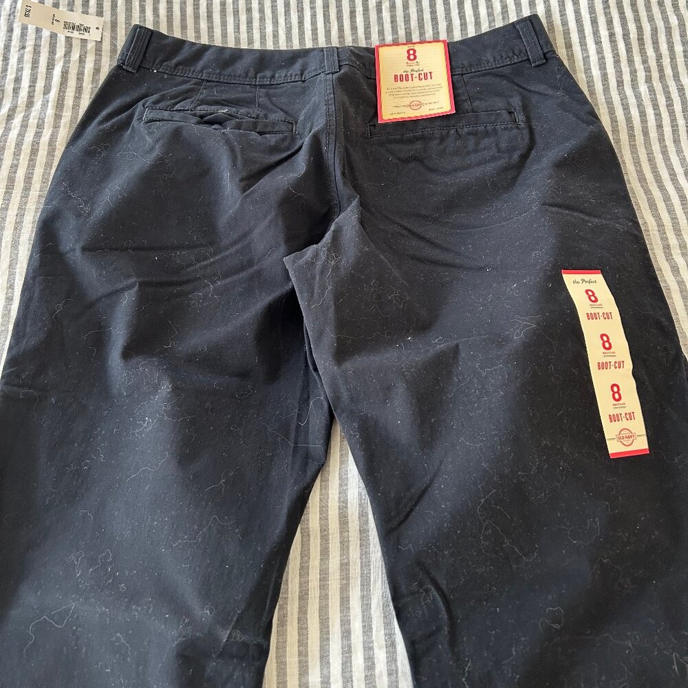 8R, Old Navy, Boot-Cut Black Pants - Picture 3 of 3
